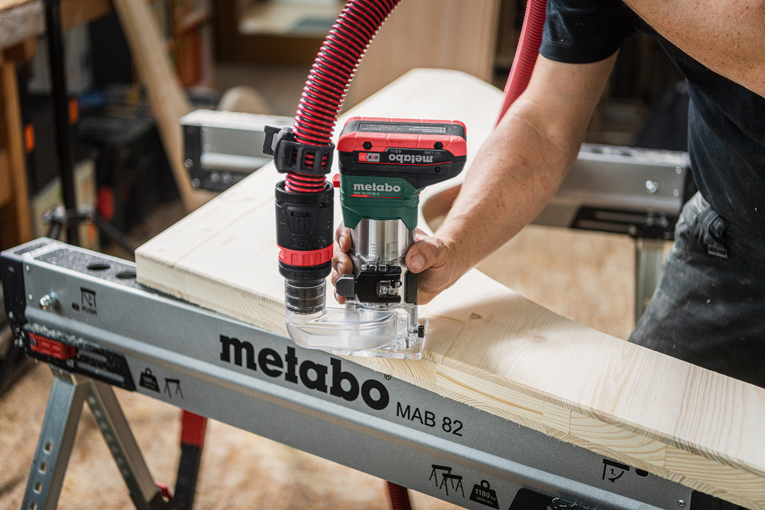 Metabo FMV 18 LTX BL 8 1/4  Trim Router