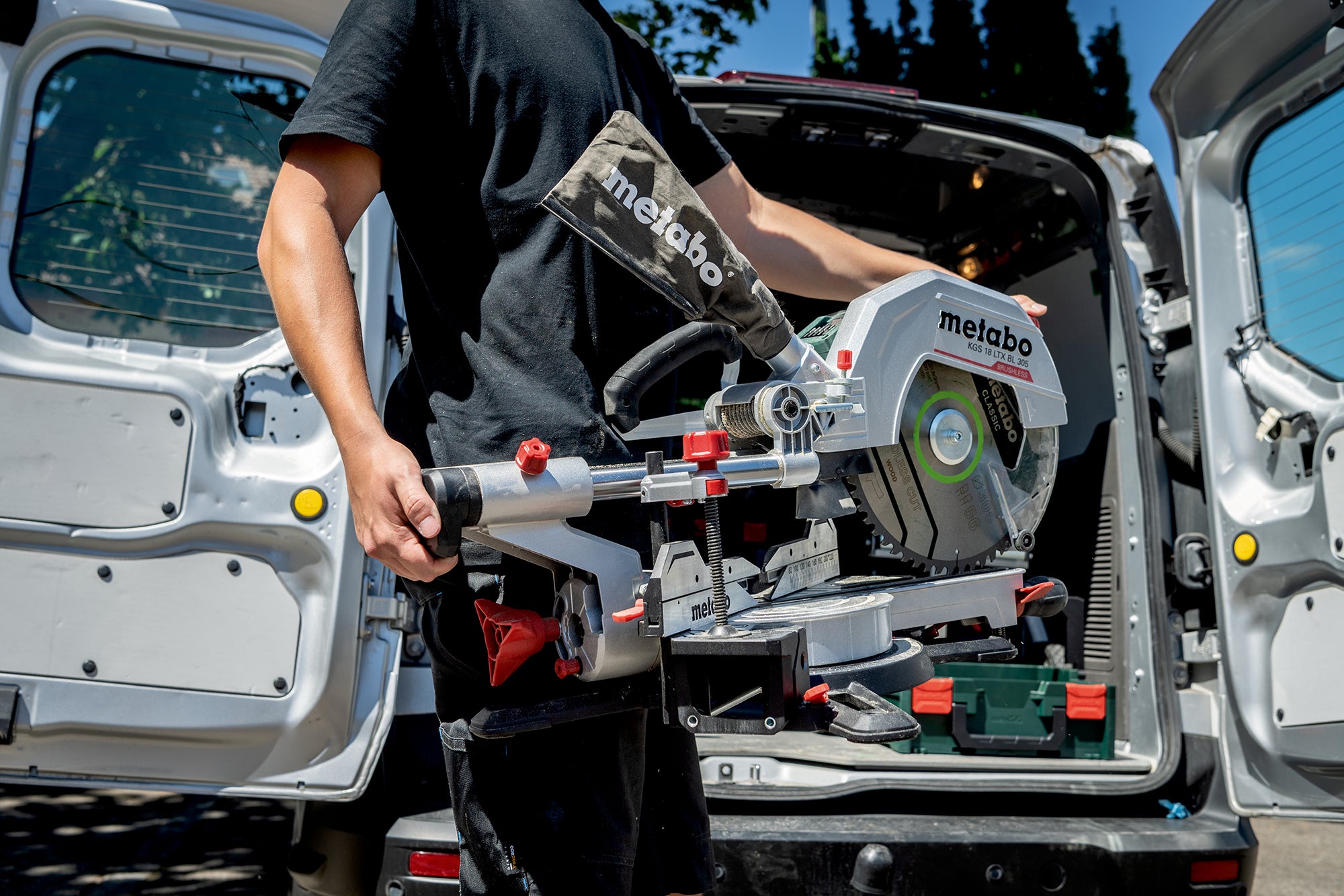 Metabo KGS 18 LTX BL 305 Cordless Mitre Saw